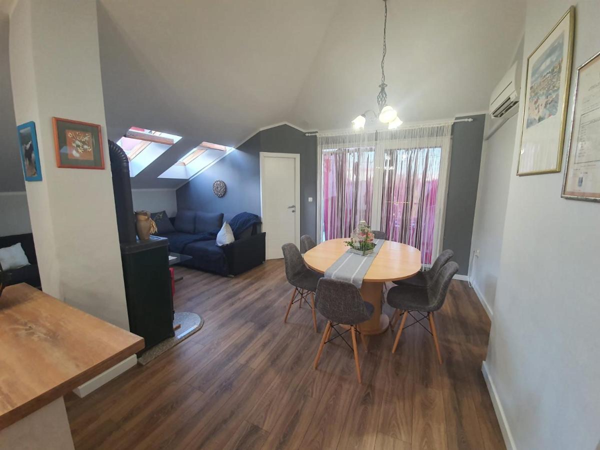 Apartment D Free Parking & Wifi, Walking Distance To Centrum Zadar Ngoại thất bức ảnh