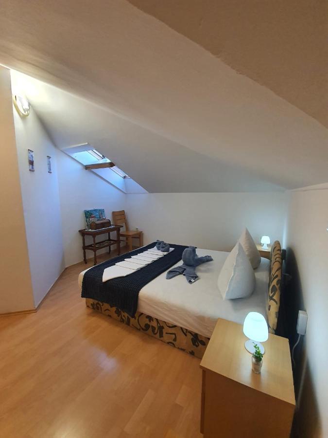 Apartment D Free Parking & Wifi, Walking Distance To Centrum Zadar Ngoại thất bức ảnh