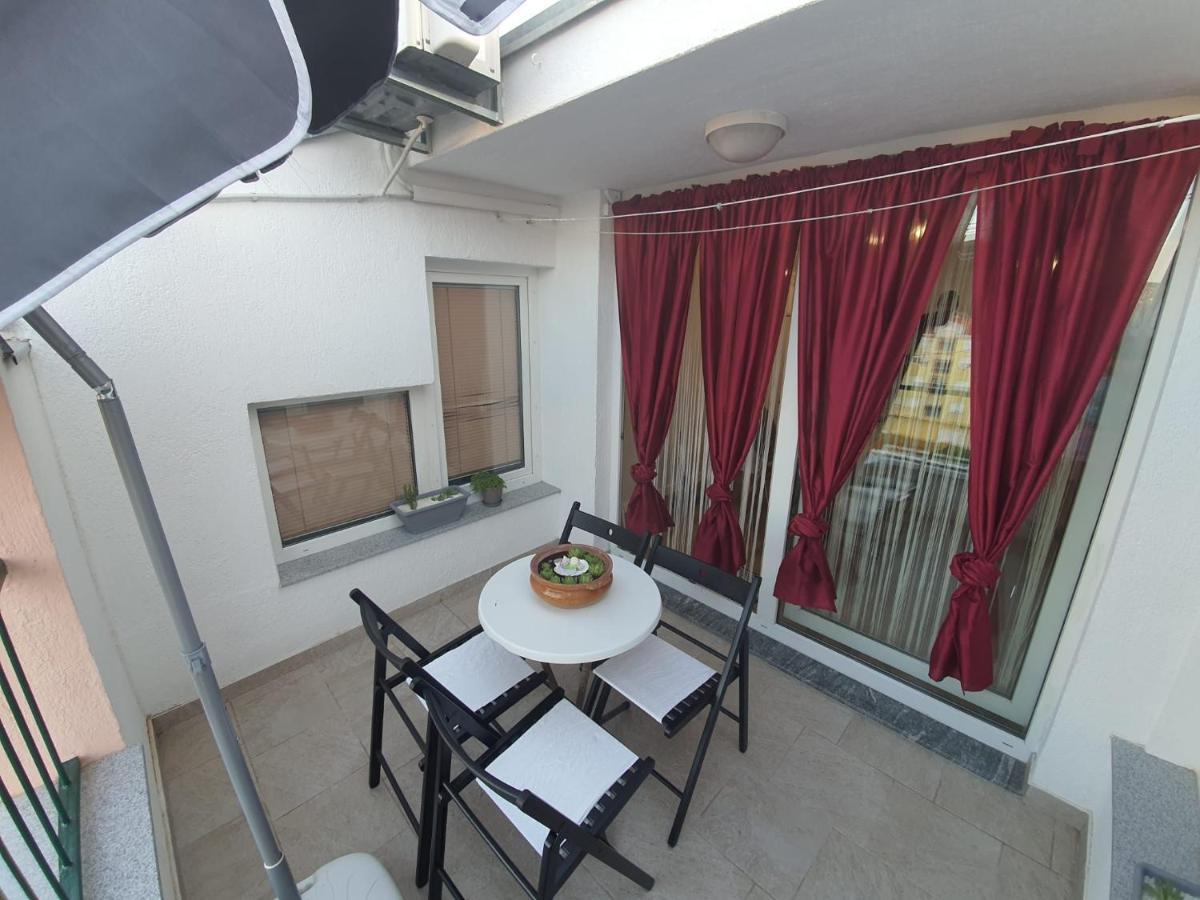 Apartment D Free Parking & Wifi, Walking Distance To Centrum Zadar Ngoại thất bức ảnh