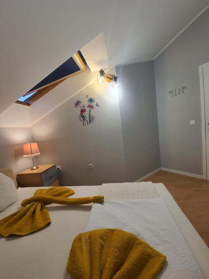 Apartment D Free Parking & Wifi, Walking Distance To Centrum Zadar Ngoại thất bức ảnh